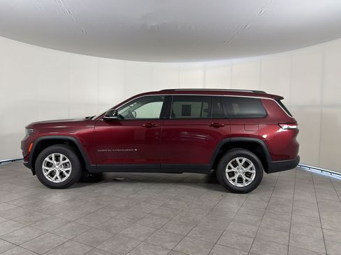 Used 2023 Jeep Grand Cherokee L Limited AWD/4WD image 2