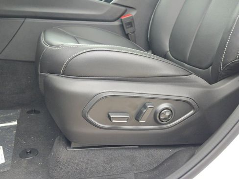 New 2025 Jeep Grand Cherokee Limited w/ Luxury Tech Group II image 25