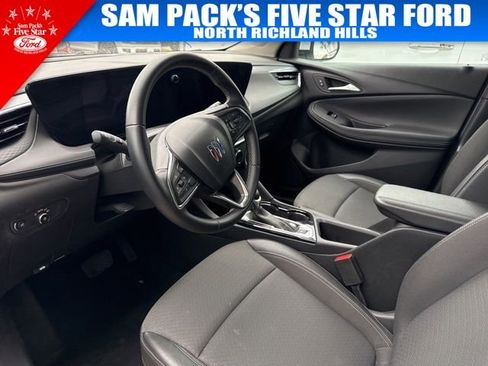 Used 2025 Buick Encore GX Preferred image 6