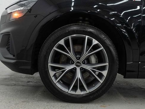 Used 2023 Audi Q8 Premium Plus w/ Premium Plus Package image 41
