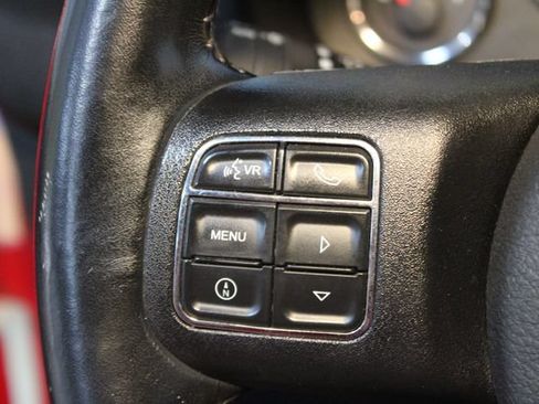 Used 2016 Jeep Wrangler Unlimited Sahara w/ Dual Top Group AWD/4WD image 19
