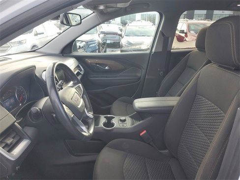 Certified 2020 GMC Terrain SLE w/ Driver Convenience Package image 13