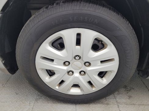 Used 2019 Dodge Journey SE FWD image 31