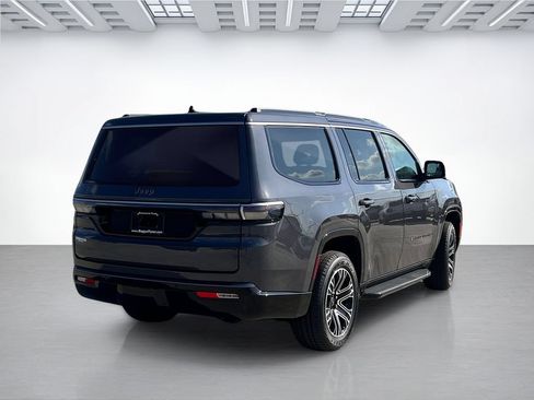 New 2026 Jeep Grand Wagoneer 2WD image 3