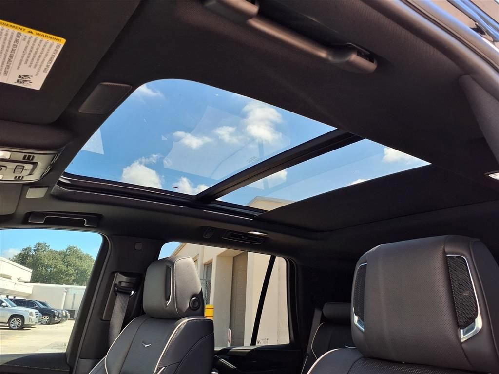Certified 2024 Cadillac Escalade Sport AWD/4WD image 23