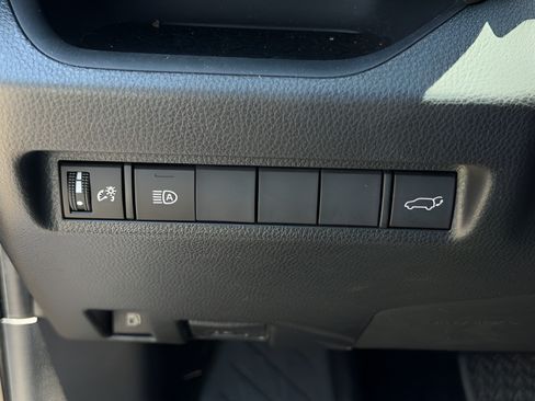 Used 2019 Toyota RAV4 XSE AWD/4WD image 21