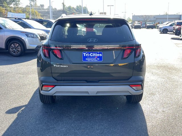 Used 2025 Hyundai Tucson SEL FWD image 4