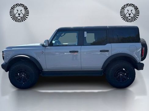 New 2026 Ford Bronco Outer Banks w/ Sasquatch Package AWD/4WD image 8