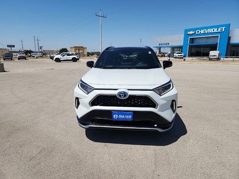 Used 2021 Toyota RAV4 XSE image 2