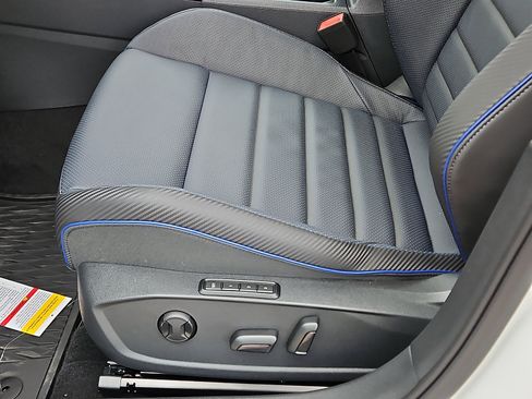 New 2026 Volkswagen Golf image 11