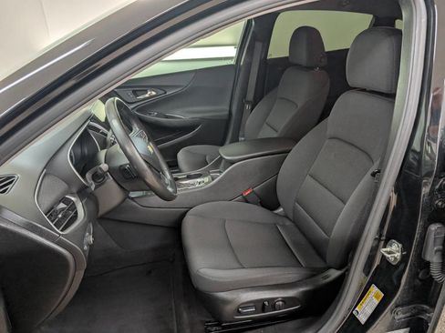 Used 2022 Chevrolet Malibu RS image 7