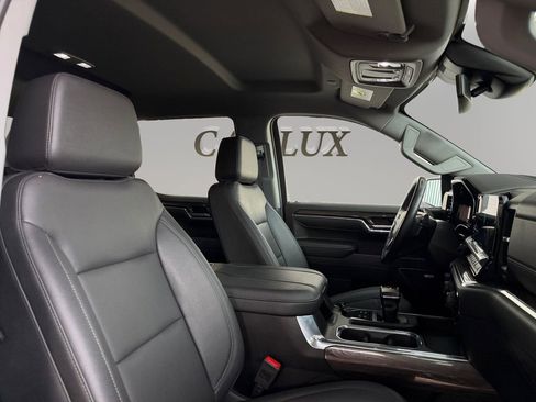 Used 2023 Chevrolet Silverado 1500 LTZ image 14