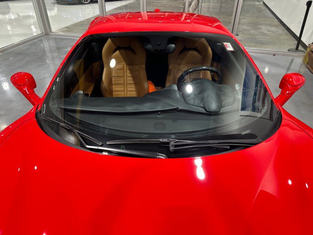 Used 2016 Ferrari 488 GTB RWD image 20