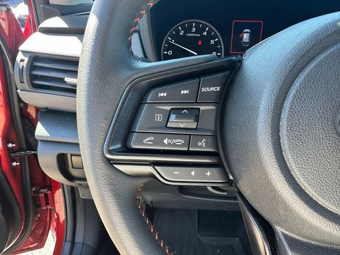 Used 2025 Subaru Crosstrek 2.5i Limited w/ Popular Package #3A image 29