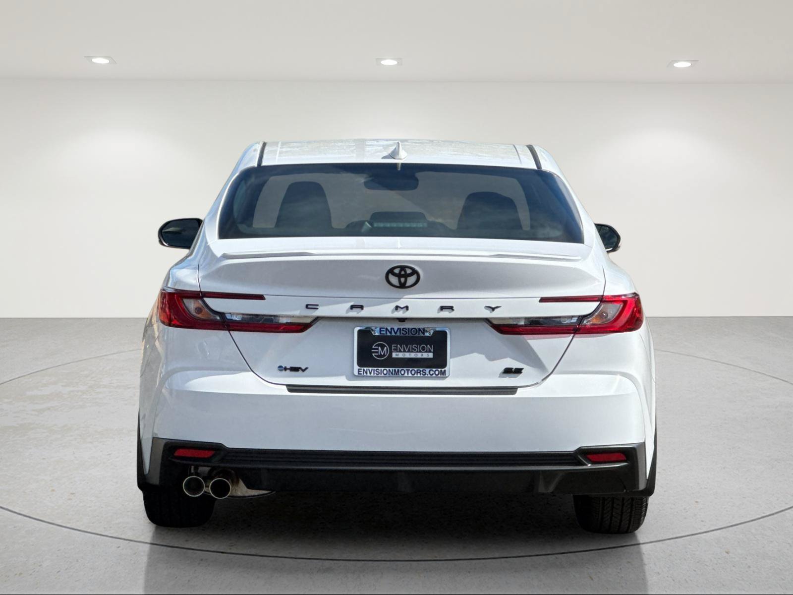 Used 2026 Toyota Camry SE w/ Multimedia Upgrade Package FWD image 5