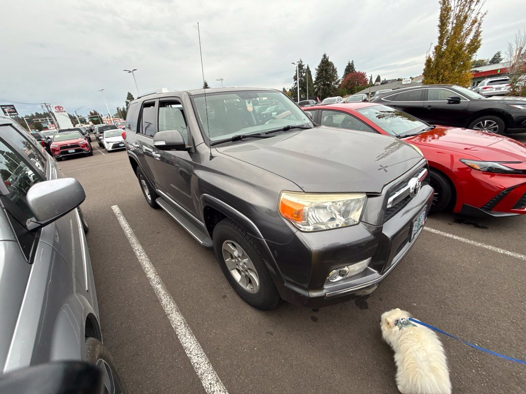 Used 2011 Toyota 4Runner SR5 AWD/4WD image 3