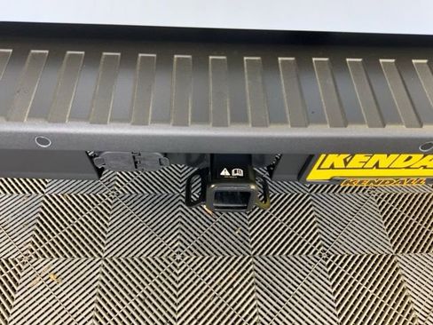 New 2025 Ford Maverick XLT w/ XLT Luxury Package image 7