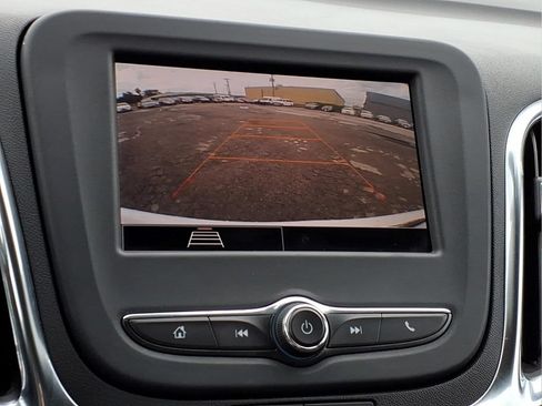 Used 2024 Chevrolet Equinox LT FWD image 14