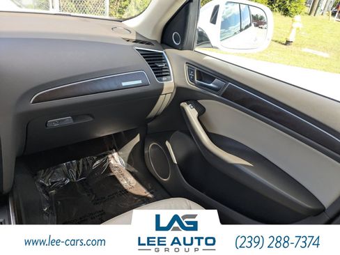 Used 2016 Audi Q5 2.0T Premium Plus w/ Technology Package image 15