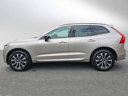 New 2025 Volvo XC60 B5 Core w/ Protection Package Premier image 4