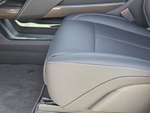 New 2027 Cadillac Vistiq Sport AWD/4WD image 17