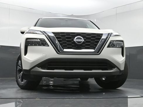 Used 2023 Nissan Rogue SV FWD image 23