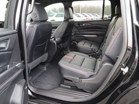 Used 2026 Chevrolet Traverse RS AWD/4WD image 22