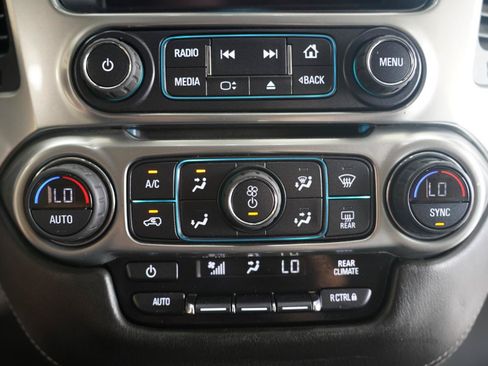 Used 2020 Chevrolet Tahoe 2WD image 21