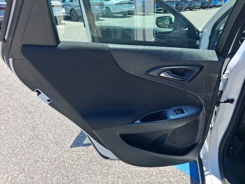 Used 2024 Chevrolet Malibu LT FWD image 22