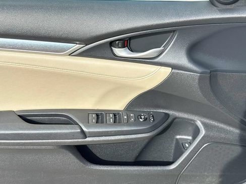 Used 2018 Honda Civic EX-L image 11