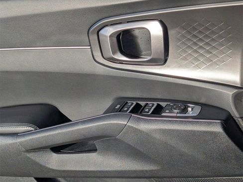 Used 2023 Kia Sorento LX image 24