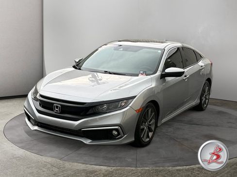 Used 2019 Honda Civic EX image 3