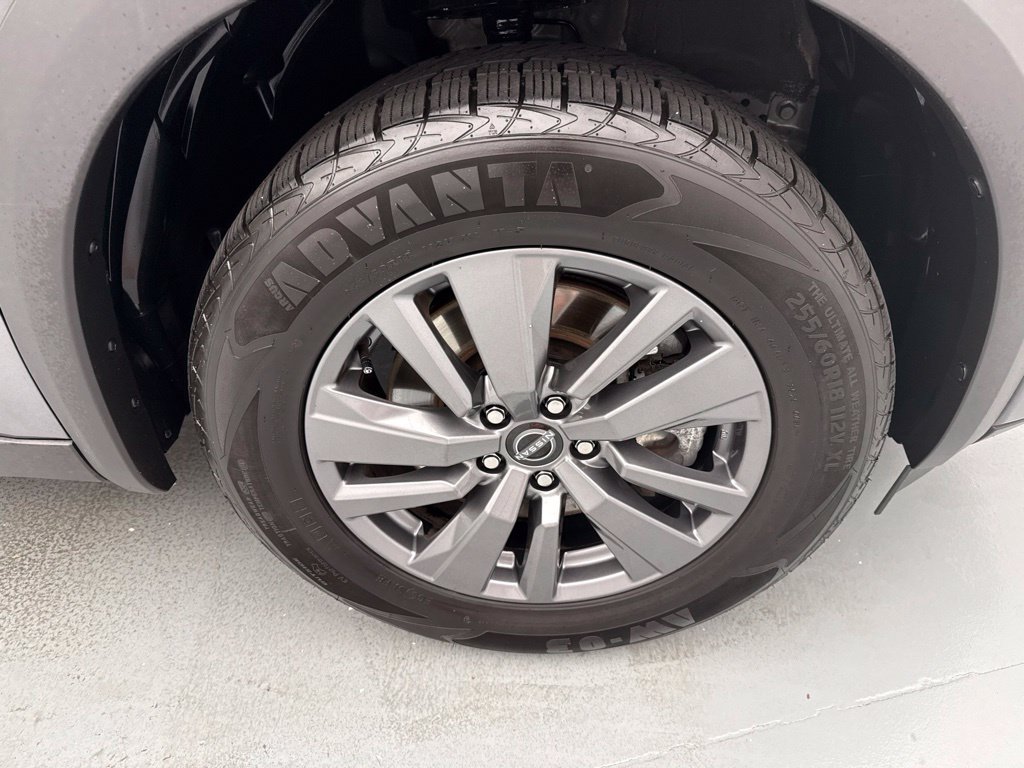 Used 2024 Nissan Pathfinder SV AWD/4WD image 14