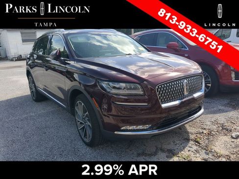 Used 2023 Lincoln Nautilus Reserve w/ Equipment Group 202A AWD/4WD image 2