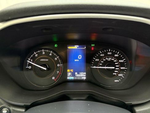 Used 2018 Subaru Crosstrek 2.0i Premium image 14