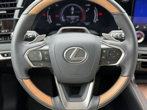 Certified 2024 Lexus RX 350 AWD w/ Convenience Package image 25