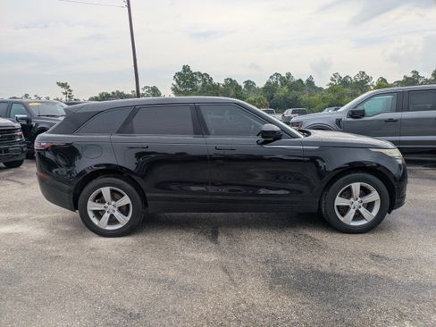 Used 2018 Land Rover Range Rover Velar S AWD/4WD image 3