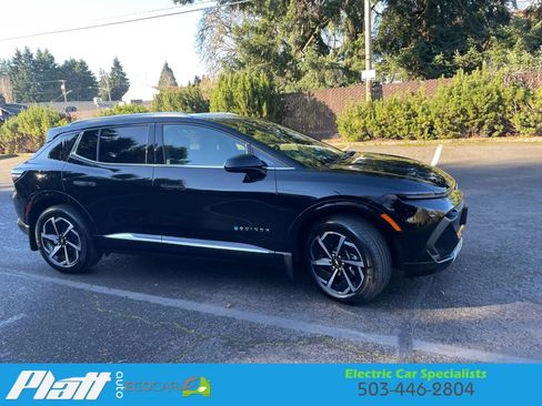 Used 2025 Chevrolet Equinox EV LT w/ Convenience Package image 14