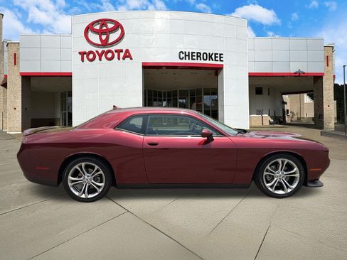 Used 2022 Dodge Challenger GT w/ Plus Package RWD image 4
