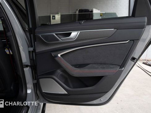 Used 2025 Audi RS 6 performance image 32