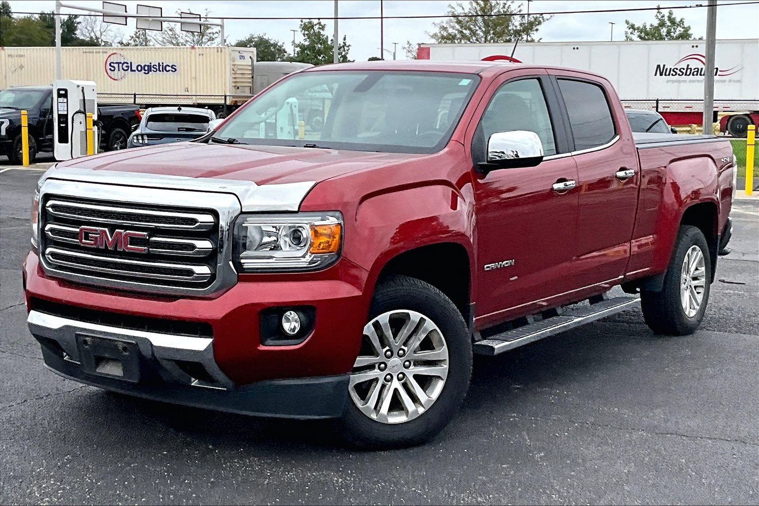 Used 2015 GMC Canyon SLT AWD/4WD image 8