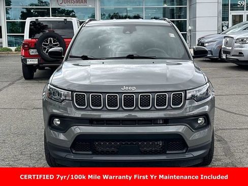 Used 2023 Jeep Compass Latitude AWD/4WD image 7