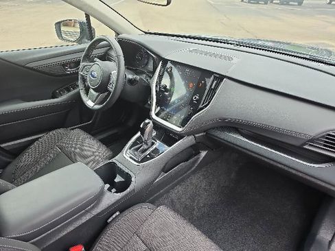 Certified 2025 Subaru Outback Premium AWD/4WD image 20