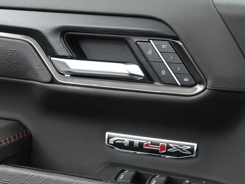 Used 2024 GMC Sierra 1500 AT4X image 13