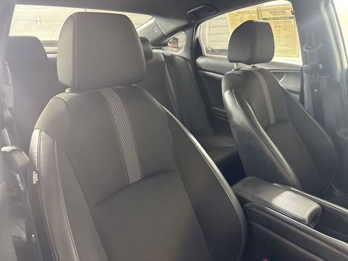 Used 2021 Honda Civic Sport image 26