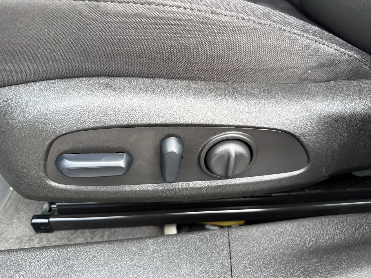 Used 2024 Chevrolet Malibu LT FWD image 19