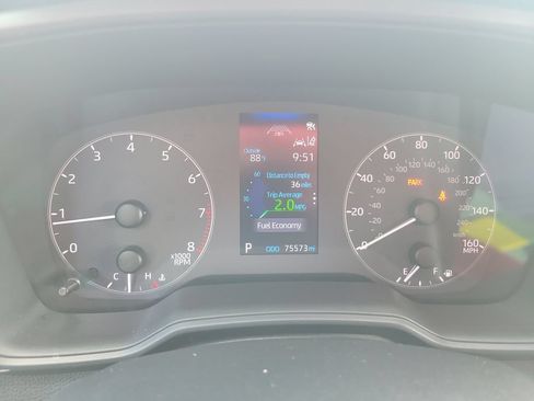 Used 2025 Toyota Corolla LE FWD image 20