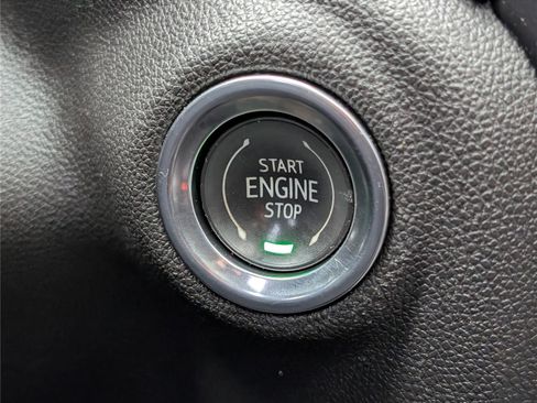 Used 2019 Chevrolet Silverado 1500 High Country w/ Technology Package image 26