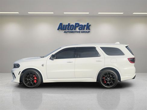 Used 2021 Dodge Durango SRT Hellcat w/ Technology Group image 4