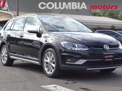 Used 2018 Volkswagen Golf Alltrack SE